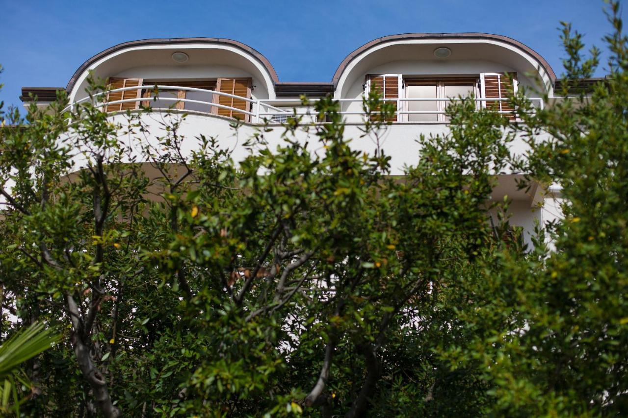 Apartman Vjekoslav Krk Town Exterior foto