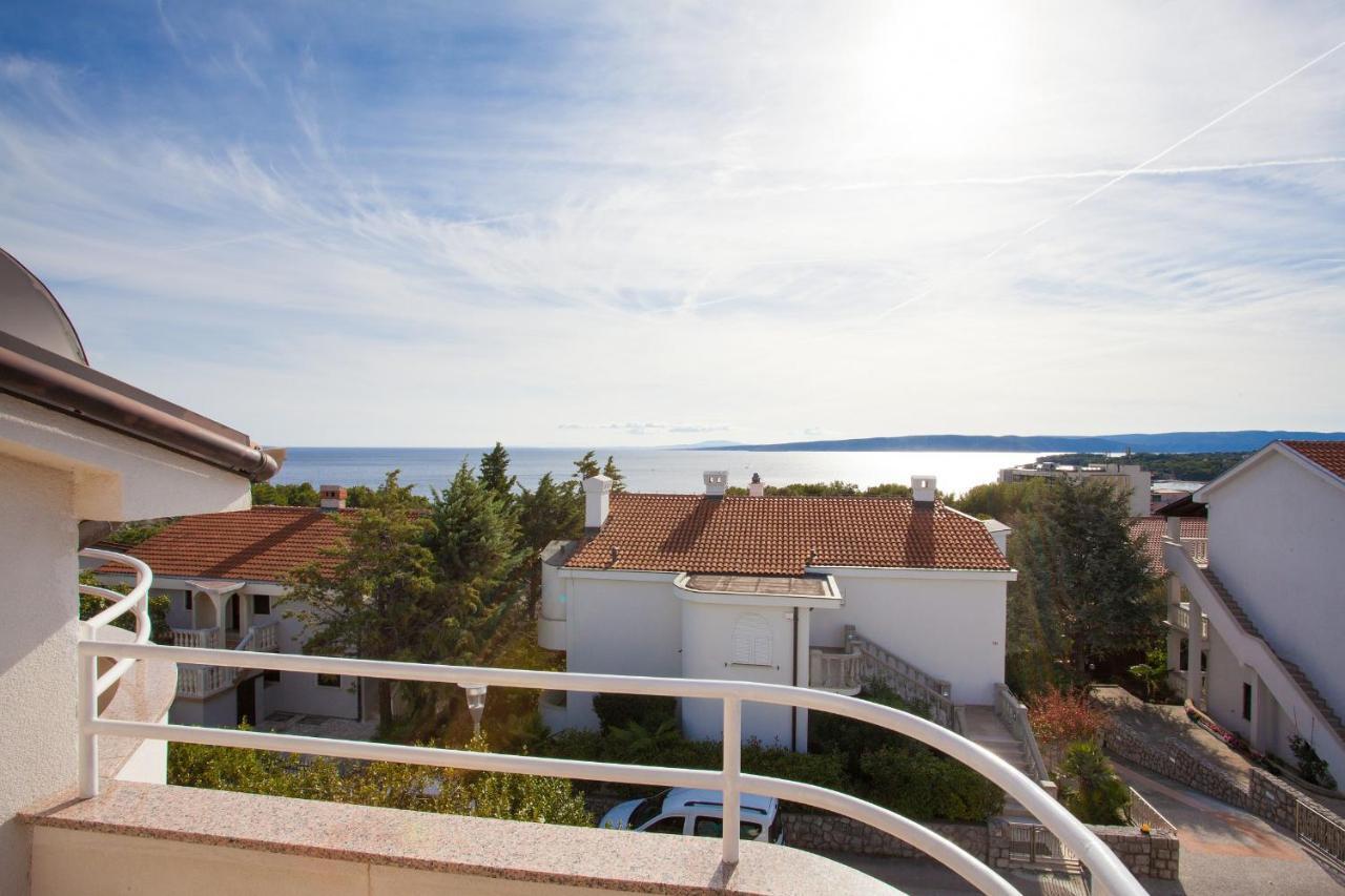 Apartman Vjekoslav Krk Town Exterior foto
