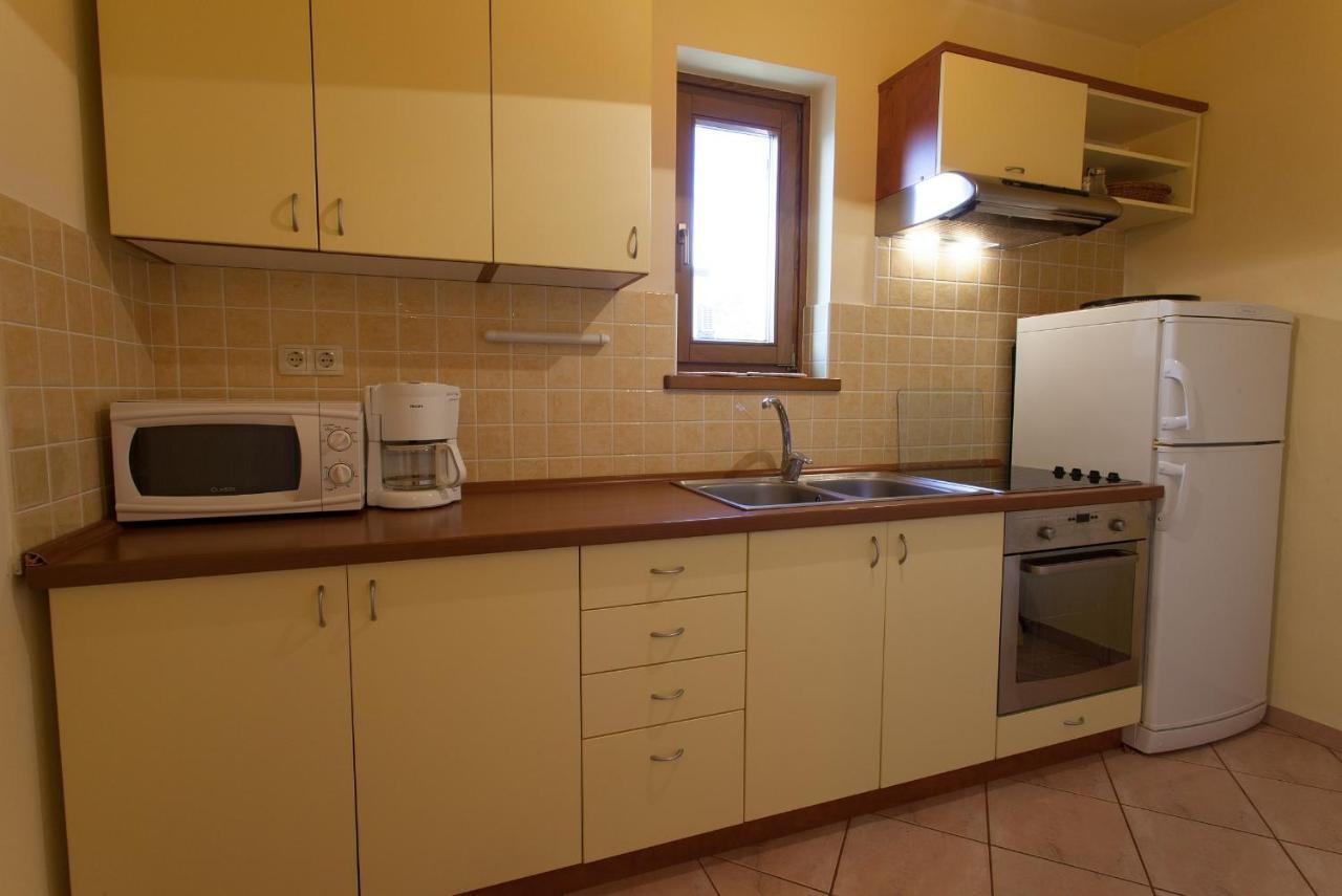 Apartman Vjekoslav Krk Town Exterior foto